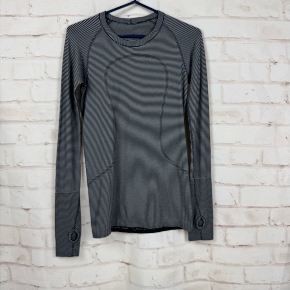 Lululemon Swiftly Tech Long Sleeve Crew Tempo Stripe Black White Sz 6 - Picture 2 of 5